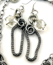 Load image into Gallery viewer, Silver Sparkles Statement necklace set